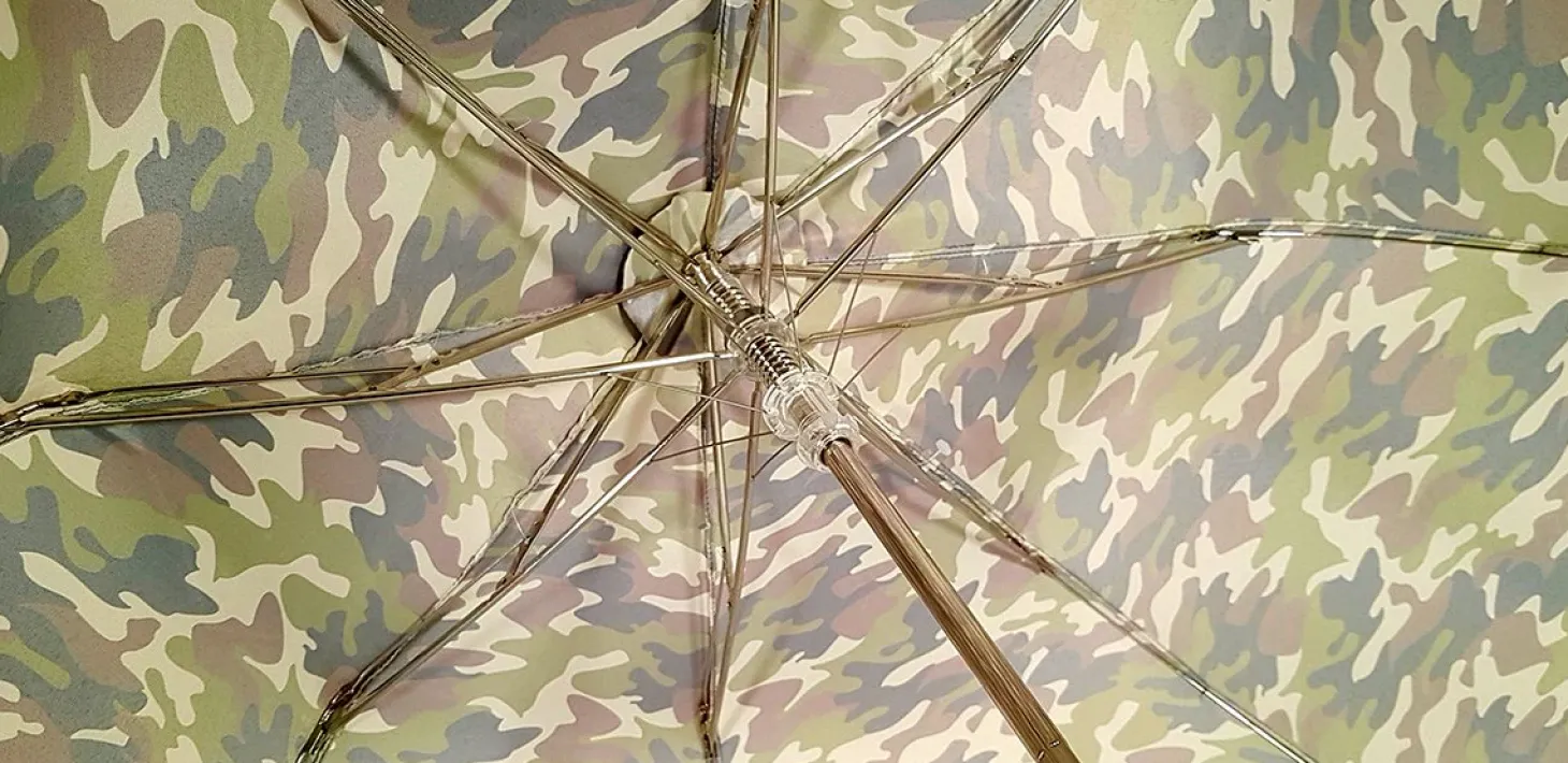 Camouflage Umbrella Folding With Bamboo Handle