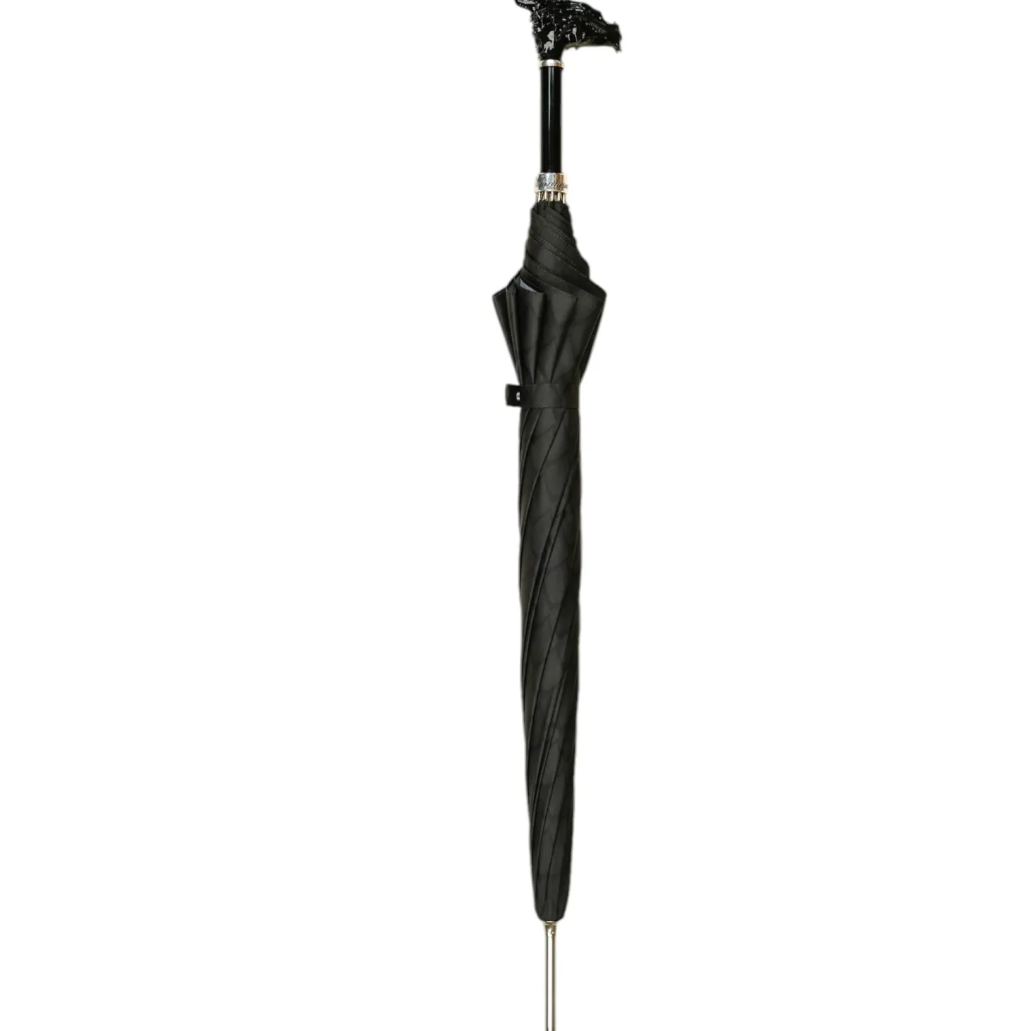 Dragon’s Fury: Black Umbrella with Fierce Dragon Handle