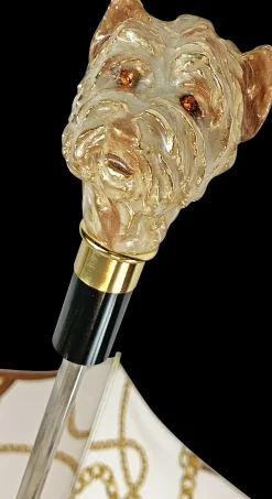 Elegant cream with enamelled dog