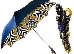 Exclusive handle with 24K golden scorpion and embellished with sapphir