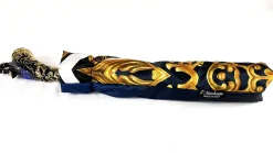 Exclusive handle with 24K golden scorpion and embellished with sapphir