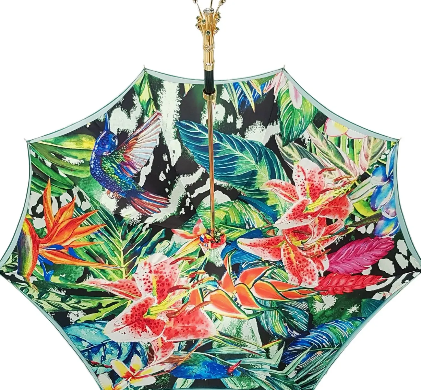 Marvelous Umbrella With Double Cloth Exclusive Design