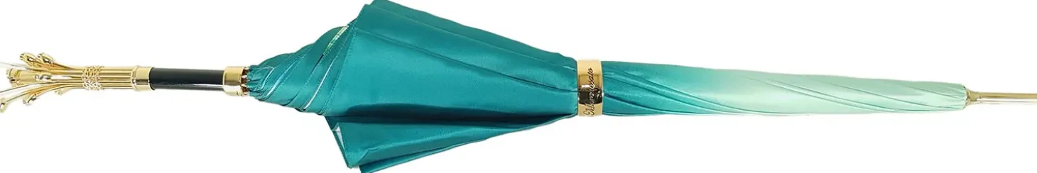 Marvelous Umbrella With Double Cloth Exclusive Design